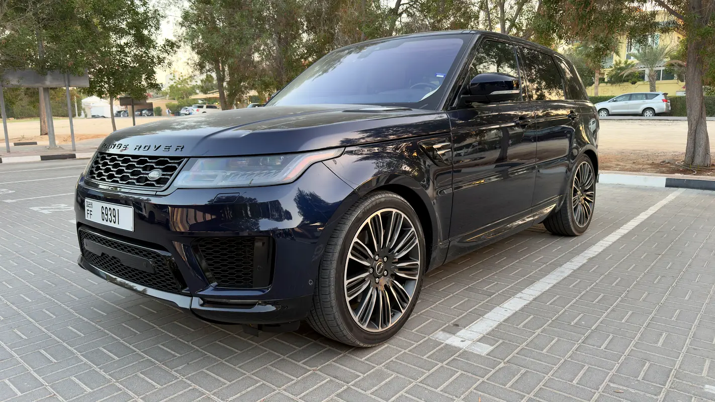 Land Rover Range Rover Sport 2020 — photo 1 of 15