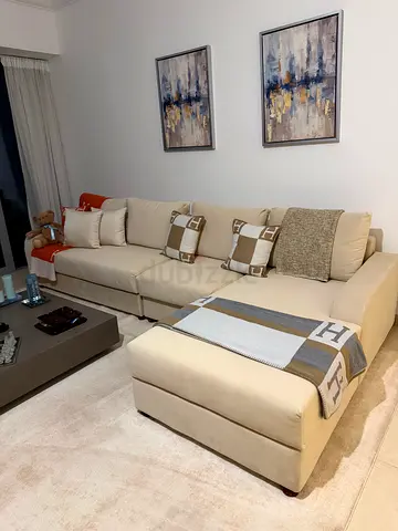 Beige L-shaped Sectional Sofa with Ottoman - very Good Condition - 340x170