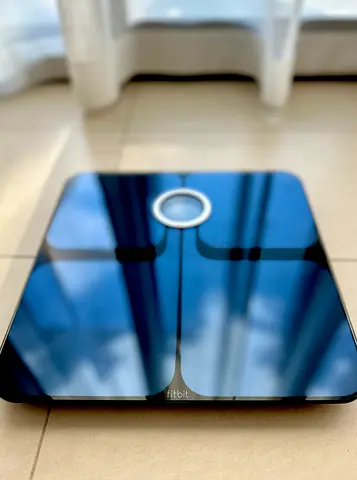 Fitbit Aria 2 Smart Scale