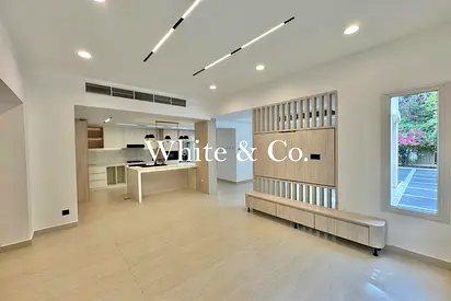 4 Bed| Fully Renovated| Lake View| Type 2E