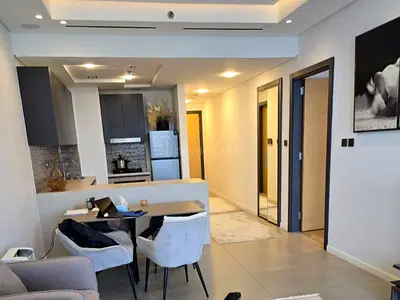 BRAND NEW| PRIME LOCATION| VACANT & FURNISHED