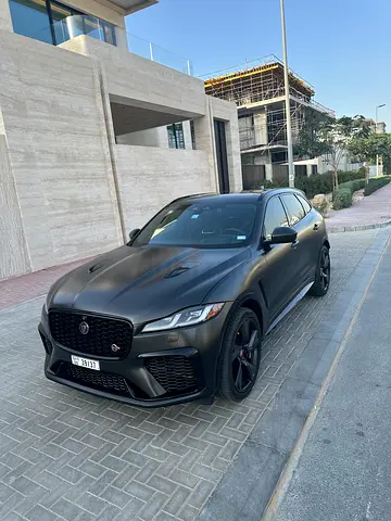 Jaguar F_pace SVR