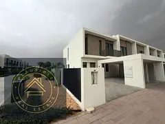 Park View | Single Row | Prime Location