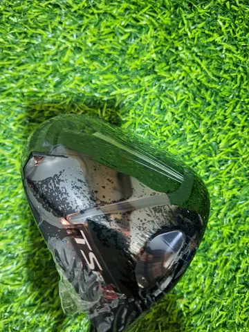 Titliest TSR3 Driver in Stiff Flex (almost new)