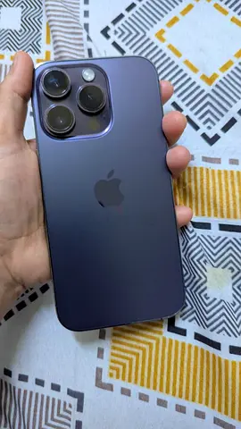 Iphone 14 pro 256 gb ( dot on screen )