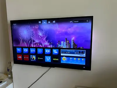 Philips 43-inch Smart LED TV wall mounted