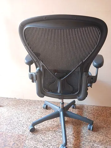 Selling For Herman Miller Aeron Chair Size B And C Fully Loaded