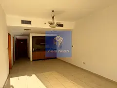 1BR Apartment | Mulberry 2 | Multiple Views | Balcony Access