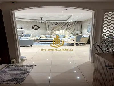 A golden opportunity that won't come again: a luxurious apartment in Conquer Tower with a huge area and private parking