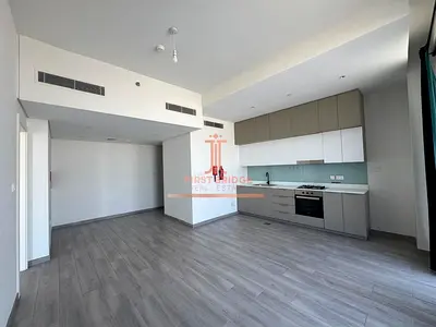 Vacant | Spacious Layout | JGE Phase 2 View