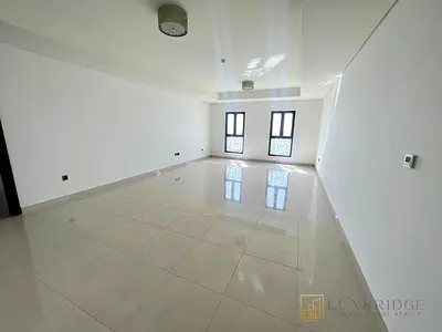 High Floor | Vacant in June | 2 Parking