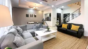 Spacious Bright Villa| Park View| Staff Allowed