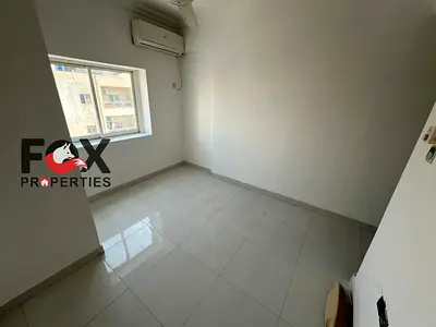 تسهيلات بالدفع قريب من جميع الخدمات مساحات مريحه