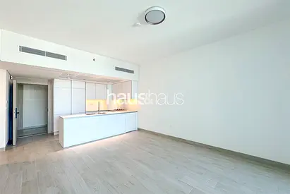 Luxurious | Modern | Ready to Move In