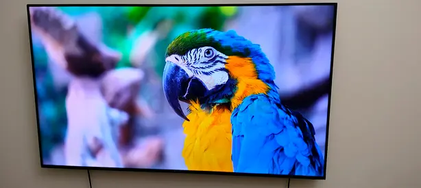 Samsung UHD 55 INCHES SMART TV