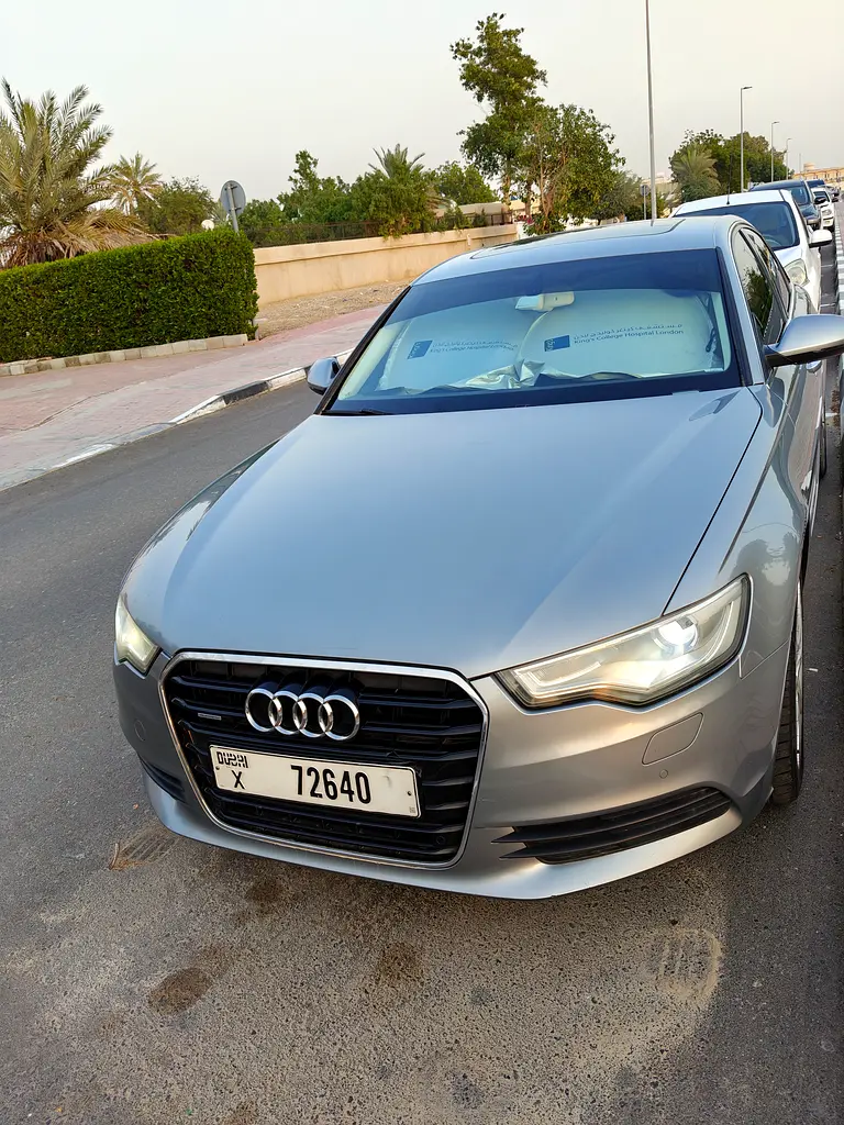 Audi A6 2015 — photo 1 of 18
