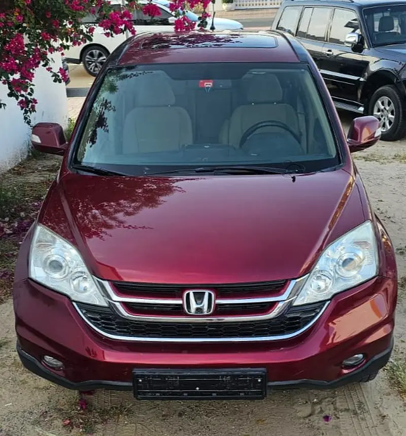 Honda CR-V 2011 — photo 1 of 16