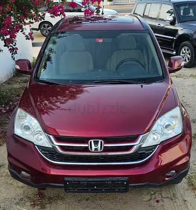 Honda cr-v GCC sunroof with cruise control alloy wheels