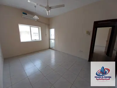 شقة غرفتين وصالة للإيجار في الغوير الشارقة مساحة واسعة مع بلكونة وتشطيب راقي بالقرب من حديقة الرولة وسوق الغوير مع 4 أو 6 دفعات