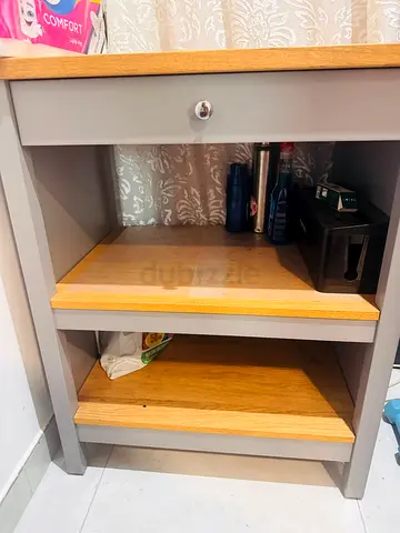 Ikea kitchen unit Was Dhs 995  Now Dhs 450 Used few times as moving out and doesnt fit new kitchen