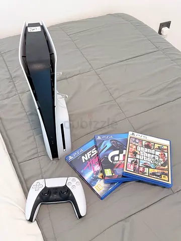 PlayStation 5 Console with Controller and 3 Games (Good Condition)