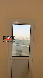 With a down payment of only 160,000, immediate occupancy and 100% freehold ownership for all nationa