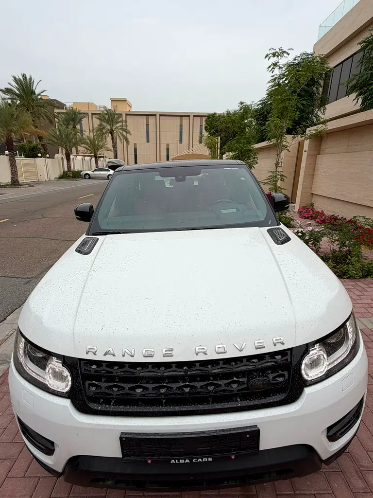 Land Rover Range Rover Sport 2016 — photo 1 of 17