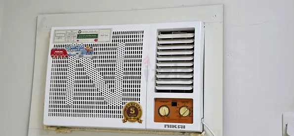 Nikai Window Air Conditioner - Good Working Condition Under Warranty 1.5 Ton. Just 5 Months Used