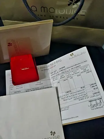 La Marquise 18K Gold Diamond Ring – with Receipt and Diamond Certificate