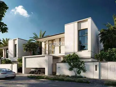 Investor Deal | Luxurious Layout | Corner Living