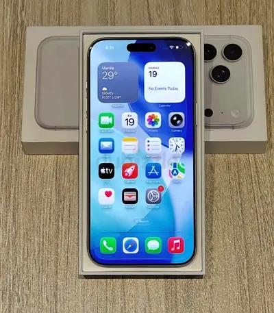 Iphone 17 Pro Max Silver 256GB TDRA Mint Condition