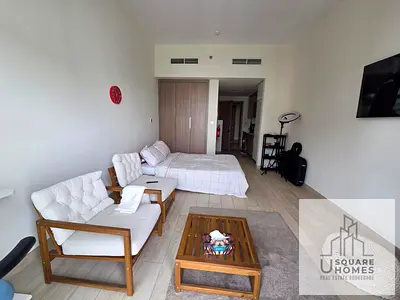 Balcony | Modern |well Maintained