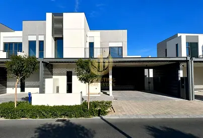 Near Swimming Pool & Park | 4 Beds + Maids