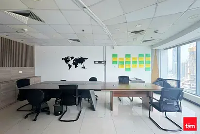 Good location | Easy to access E44 and E11