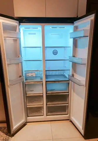 Hitachi Side-by-Side Refrigerator - Black, Excellent Condition