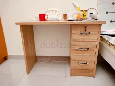 First Hand Computer-Study Table