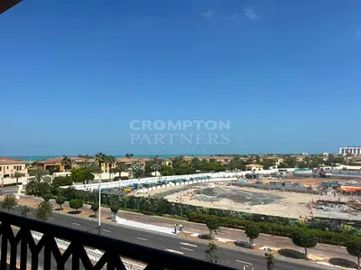 Vacant Now| Mid Floor unit | Great Investment
