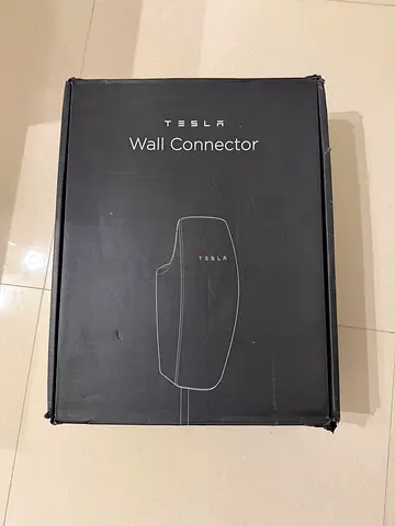 Tesla wall connector charger new