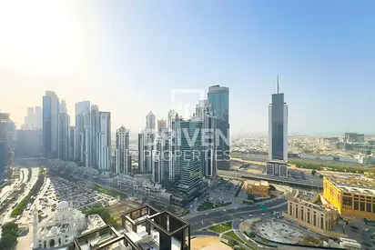 Community View | Vacant Apt | Prime Location