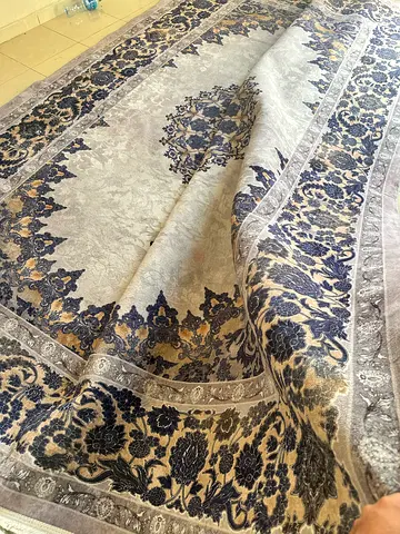 Carpet used like new