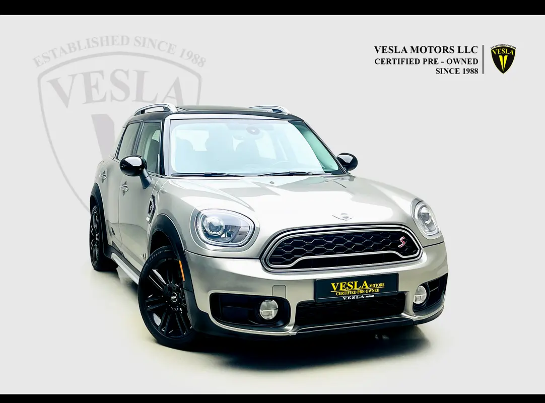 MINI Countryman 2018 — photo 1 of 20