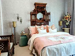 Beautiful master bedroom for rent in a villa only for executives