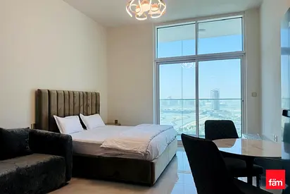 Vacnt ready to move in Fully furnished Open View