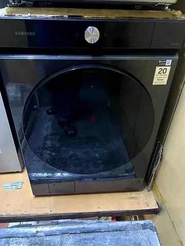 Samsung latest model bespoke 18 kg washer and 9 kg dryer combines byjw