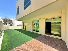 WELL MAINTAINED SPACIOUS 5BR MAIDS PRIVATE GARDEN VILLA
