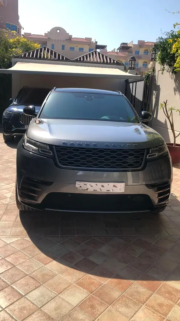 Land Rover Range Rover 2018 — photo 1 of 6