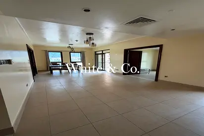 BURJ VIEW | CORNER UNIT | 1 BED and STUDY