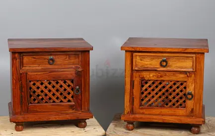 Marina 2 nights stands