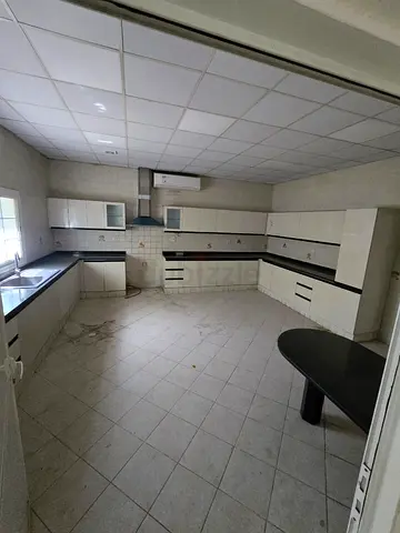 Partition Big Size Available All Included Parking Free