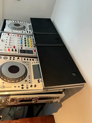 Flight Case for Mixer  Decks - for DJ Setups  (Pioneer, Denon and others)